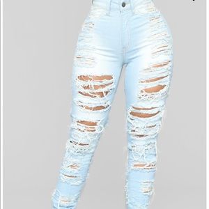 NWT Fashion Nova Ripped Jeans